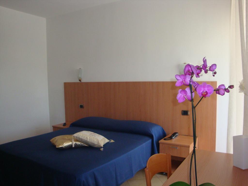 Hotel Maggiore Vieste Pokoj fotografie